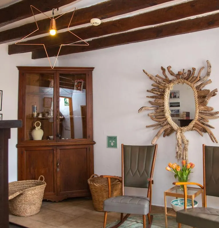 Sa Fita Backpackers - Albergue Juvenil Esporles 0*,  Spain